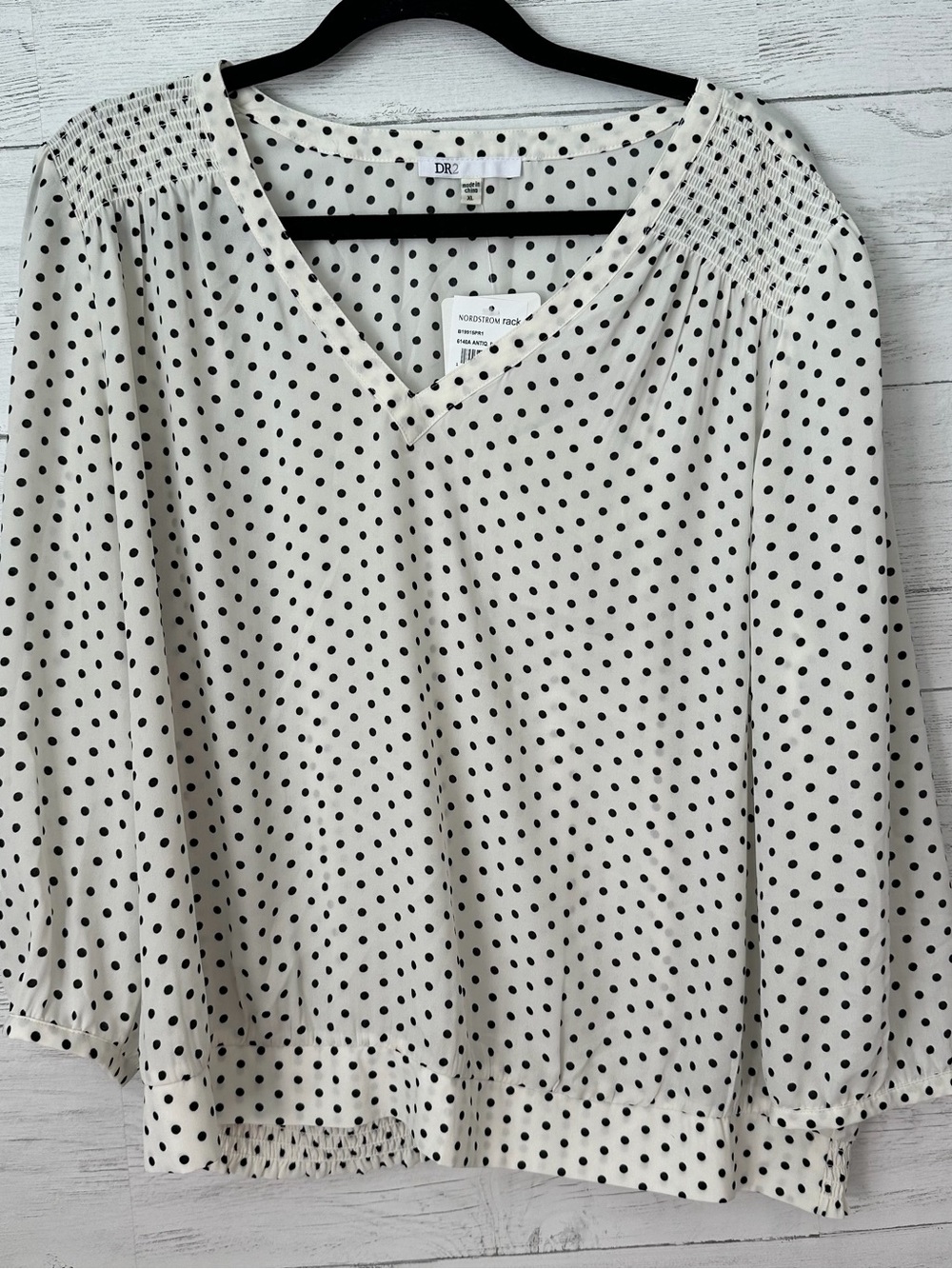 DR2 Cream Polka Dot V-Neck Blouse NWT size XL
